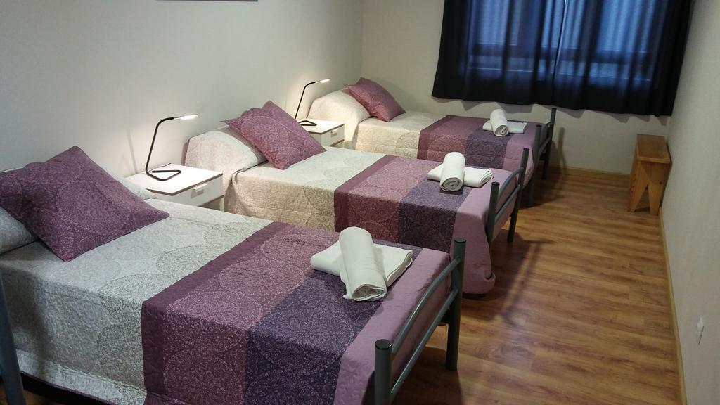 Alma del Camino - Rooms&Albergue Sarria Esterno foto