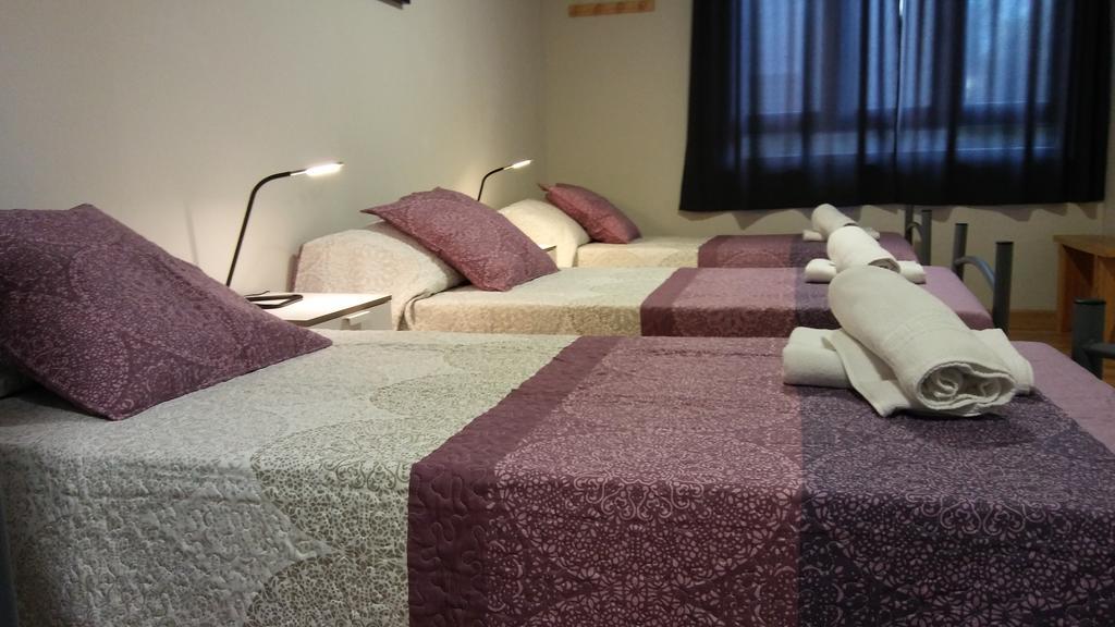 Alma del Camino - Rooms&Albergue Sarria Esterno foto