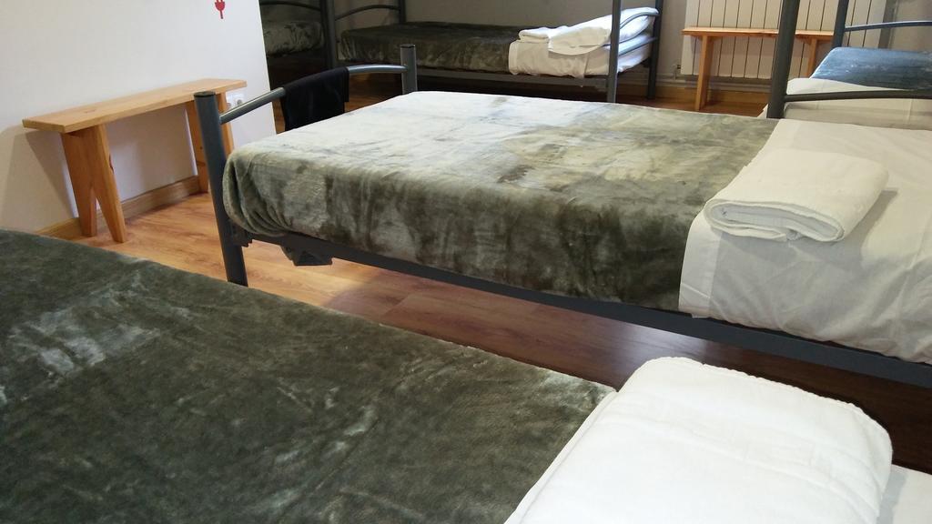 Alma del Camino - Rooms&Albergue Sarria Esterno foto